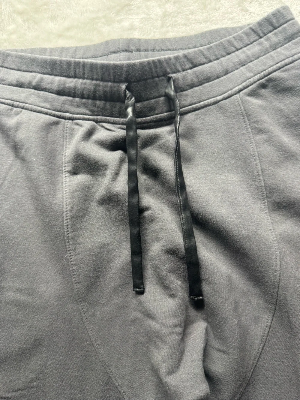 Men’s Gray Tech Fleece Jogger Pants Size M Tapered Athletic Sweatpants